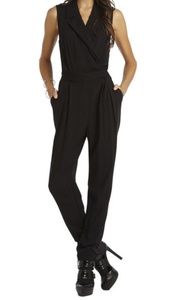 ✨BCBG JUMPSUIT SIZE 6 BRAND NEW ✨